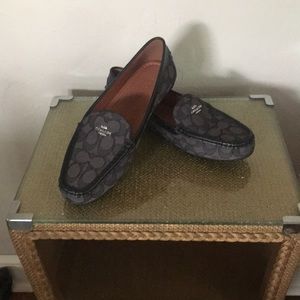 NWOT COACH canvas driving moc, US size 8.5B